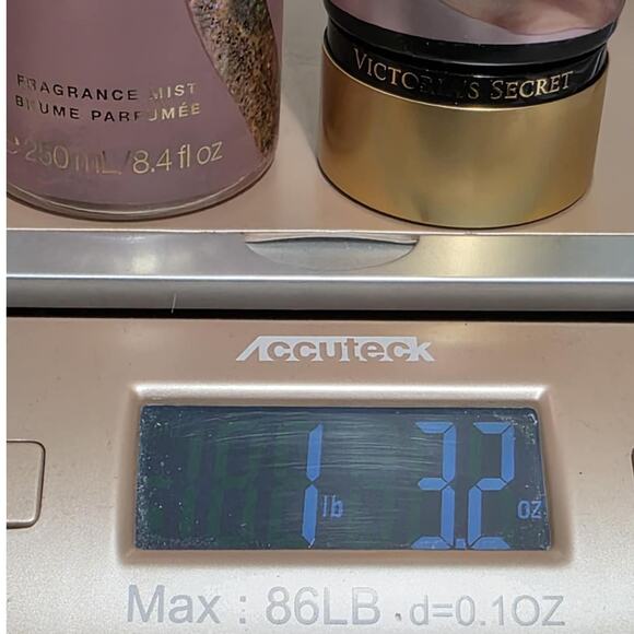 Victoria's Secret Lunar New Year Citrus Lily Fragrance Body Lotion and Mist Set - Picture 7 of 7